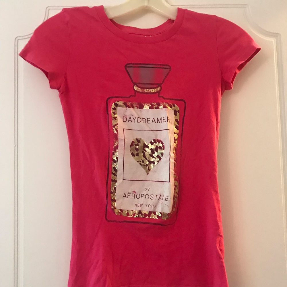Aeropostale: Pink Graphic Tee (Daydreamer)
